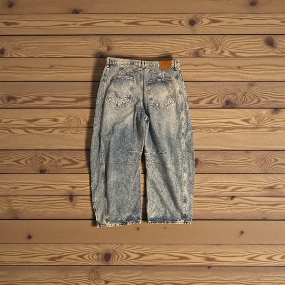 Free People We The Free Good Luck Mid-Rise Barrel Jeanson Ultra Light Beam - Picture 5 of 5